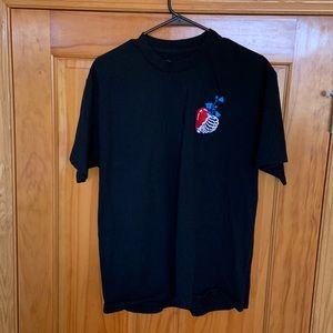 Worn 1x Lora Zombie Herotime t-shirt